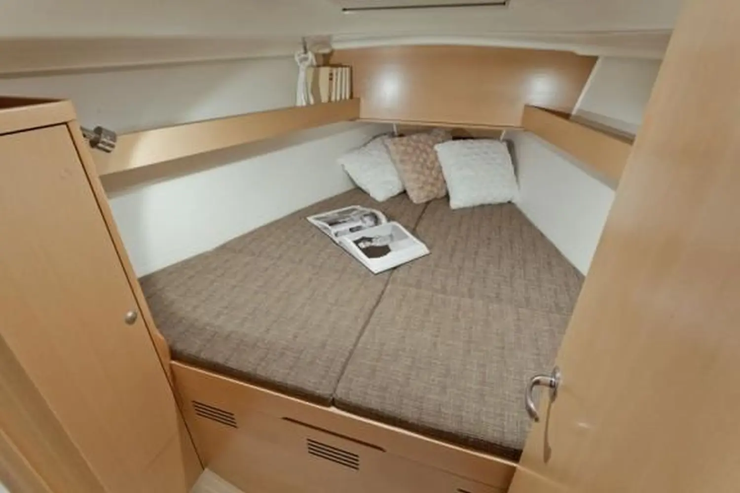 Trinity / Delphia 34 Yacht von Yachtschule Fehmarn